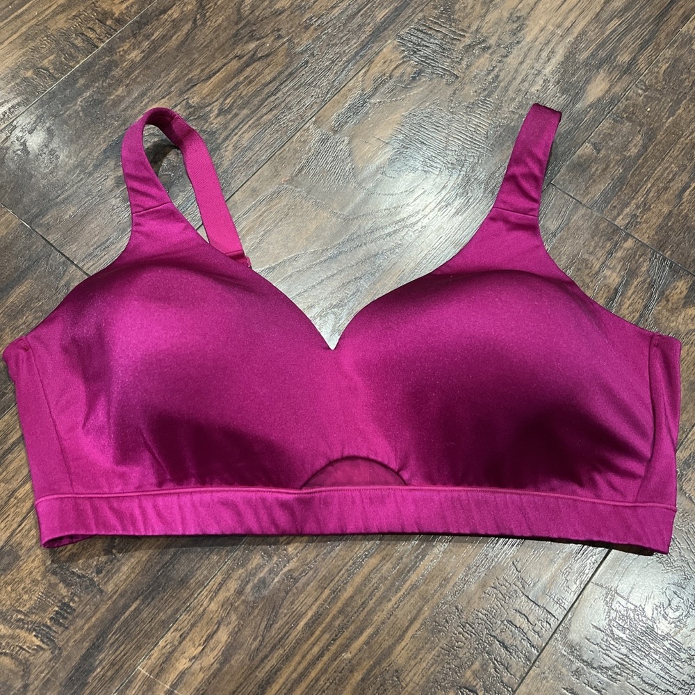Cacique Bra Women's Pink 44DD  Lightly Lined No Wire Hooks In Back